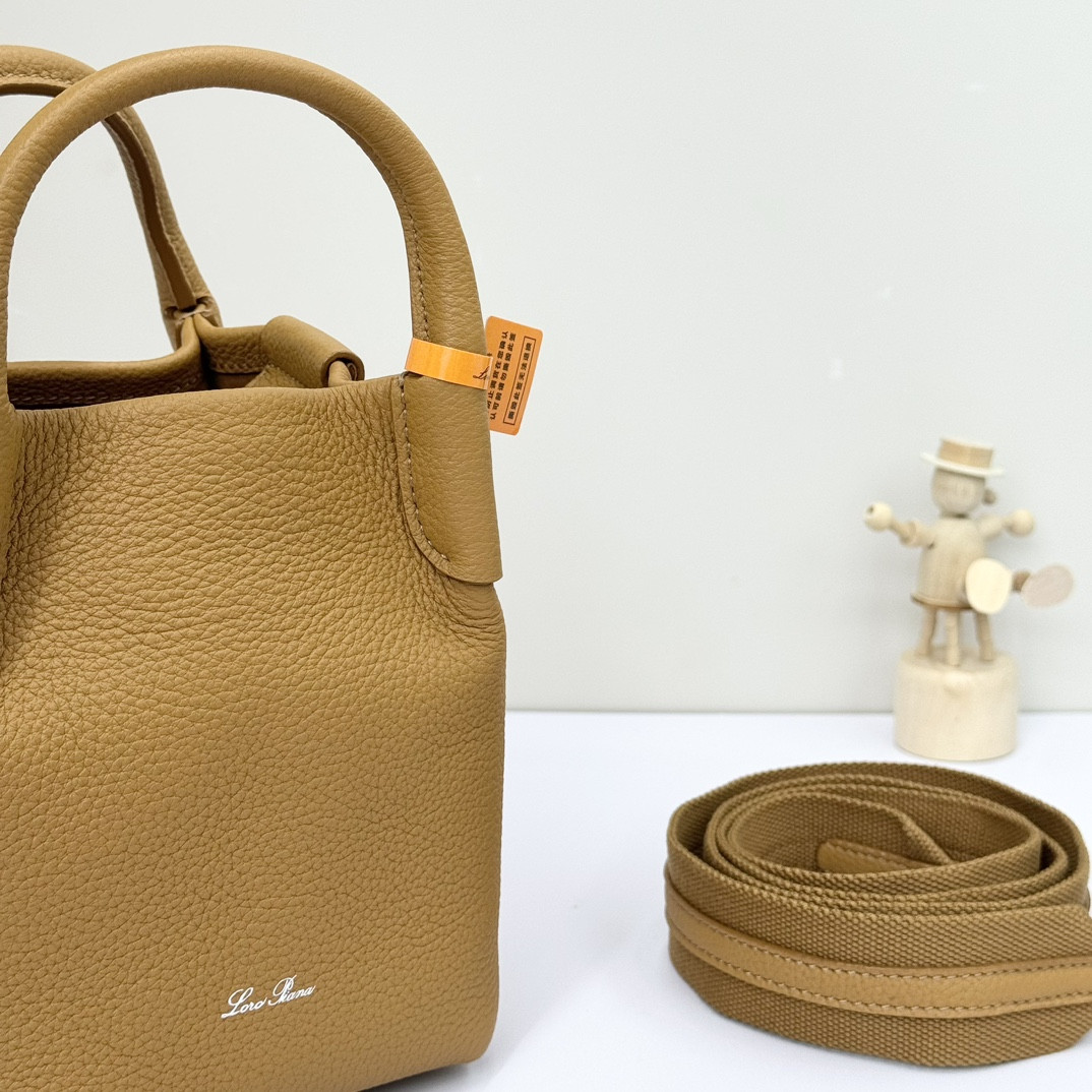 Loro Piana Micro Bale Bag Grained Calfskin 23 x 16 x 14 cm