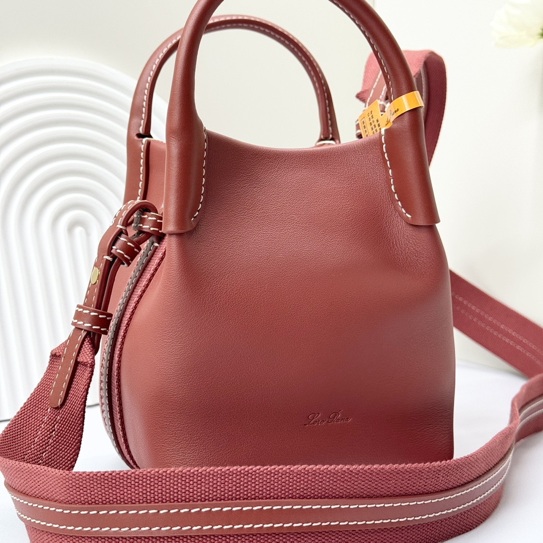 Loro Piana Micro Bale bag Smooth Calfskin 23 x 16 x 14 cm