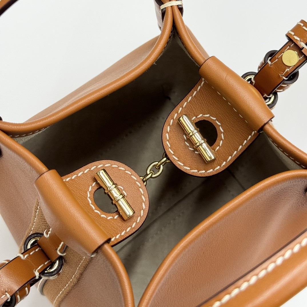 Loro Piana Micro Bale bag Smooth Calfskin 23 x 16 x 14 cm