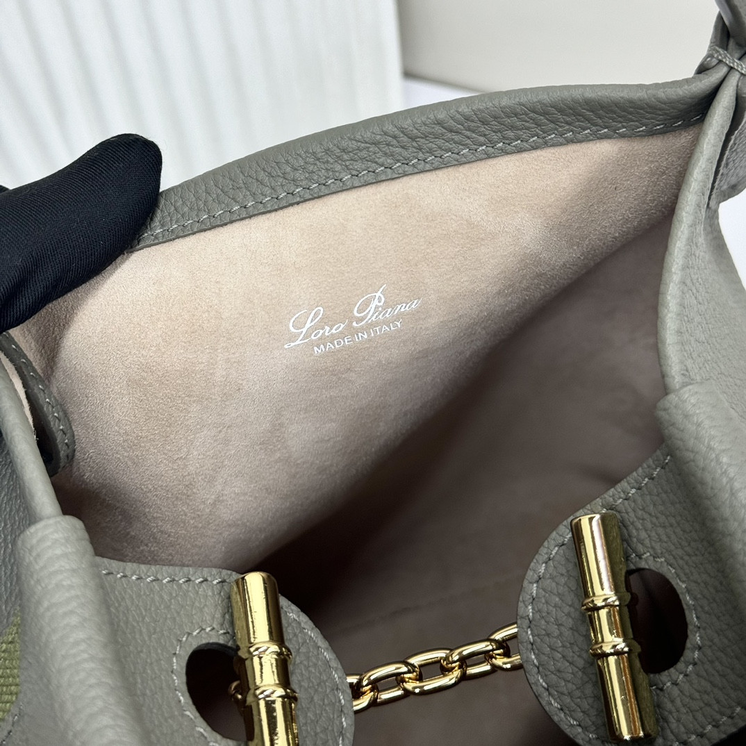 Loro Piana Small Bale Bag Grained Calfskin 17 x 17 x 21 cm