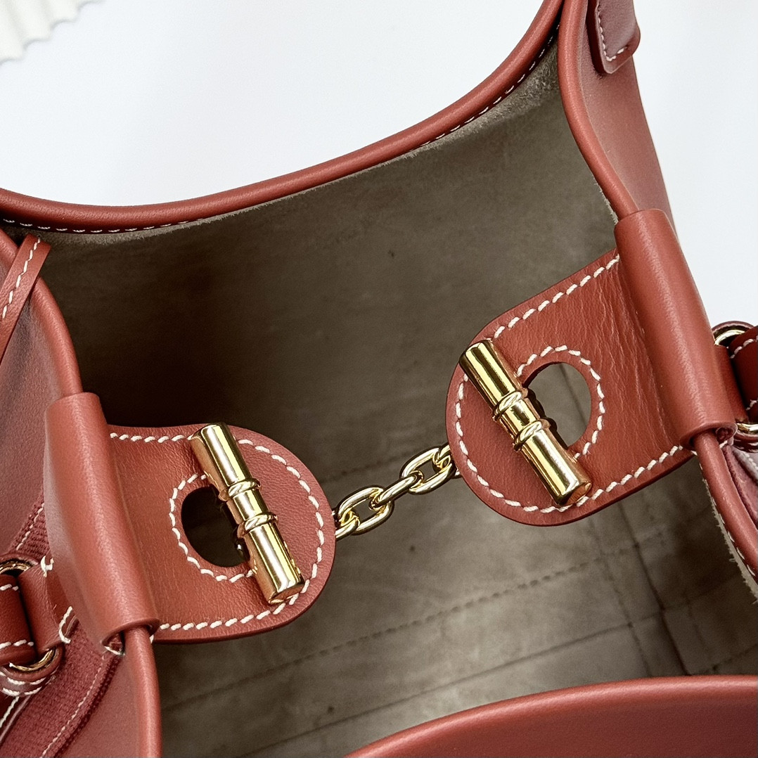 Loro Piana Small Bale Bag Calfskin 17 x 17 x 21 cm