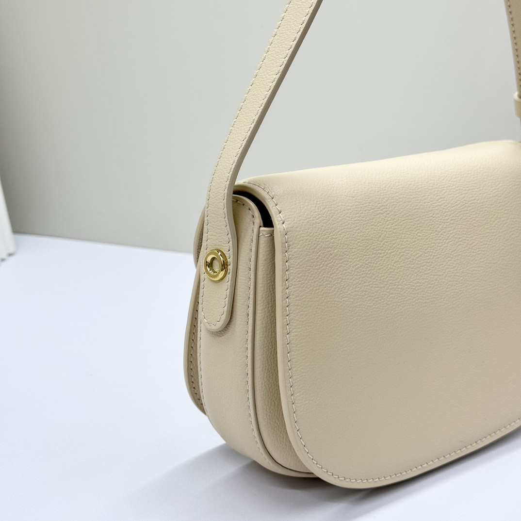 Loro Piana Small Ghiera Bag 23x16x8 cm