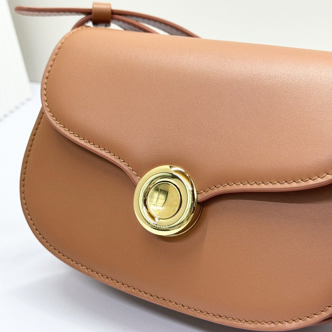 Loro Piana Mini Ghiera Bag 18x13x7 cm