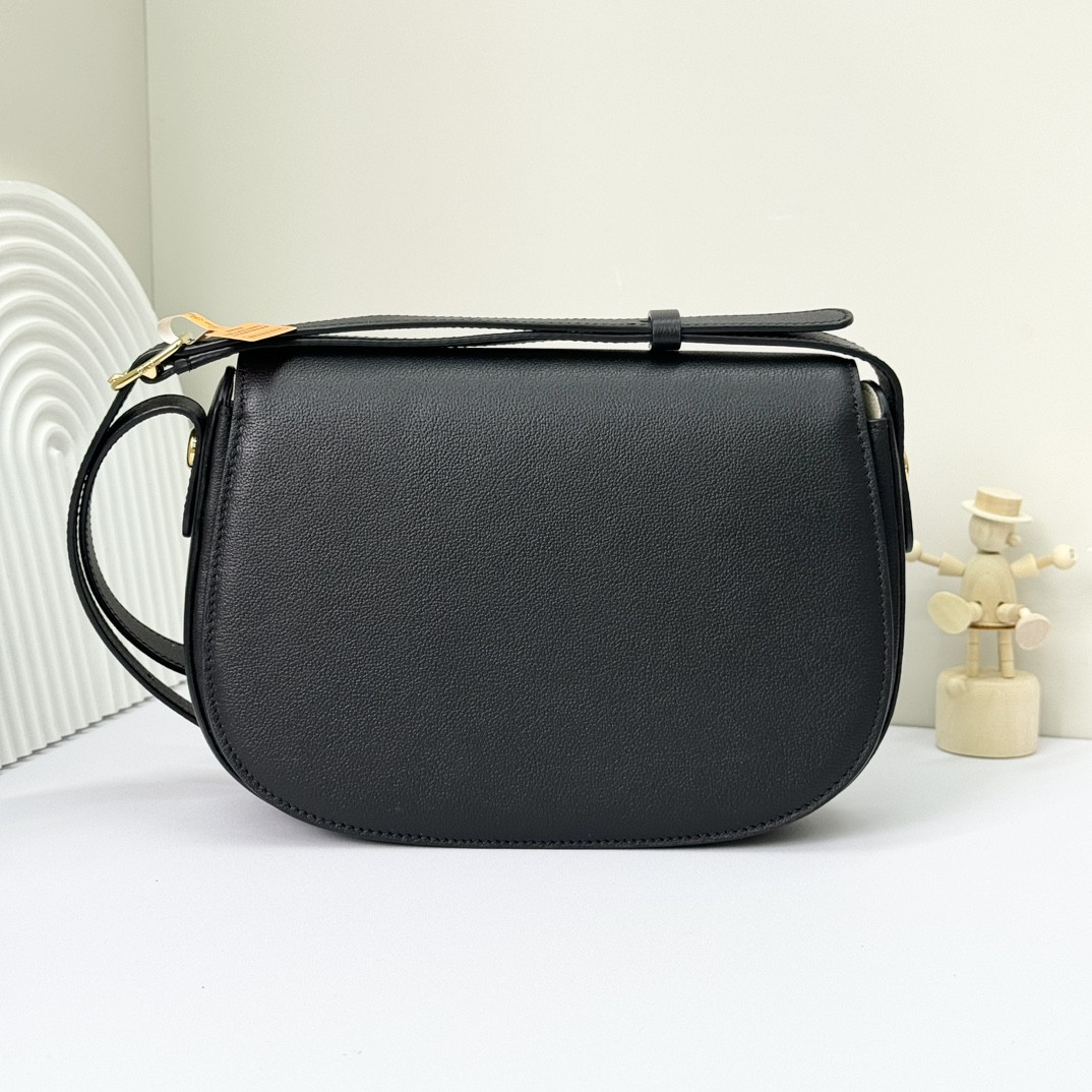 Loro Piana Small Ghiera Bag 23x16x8 cm