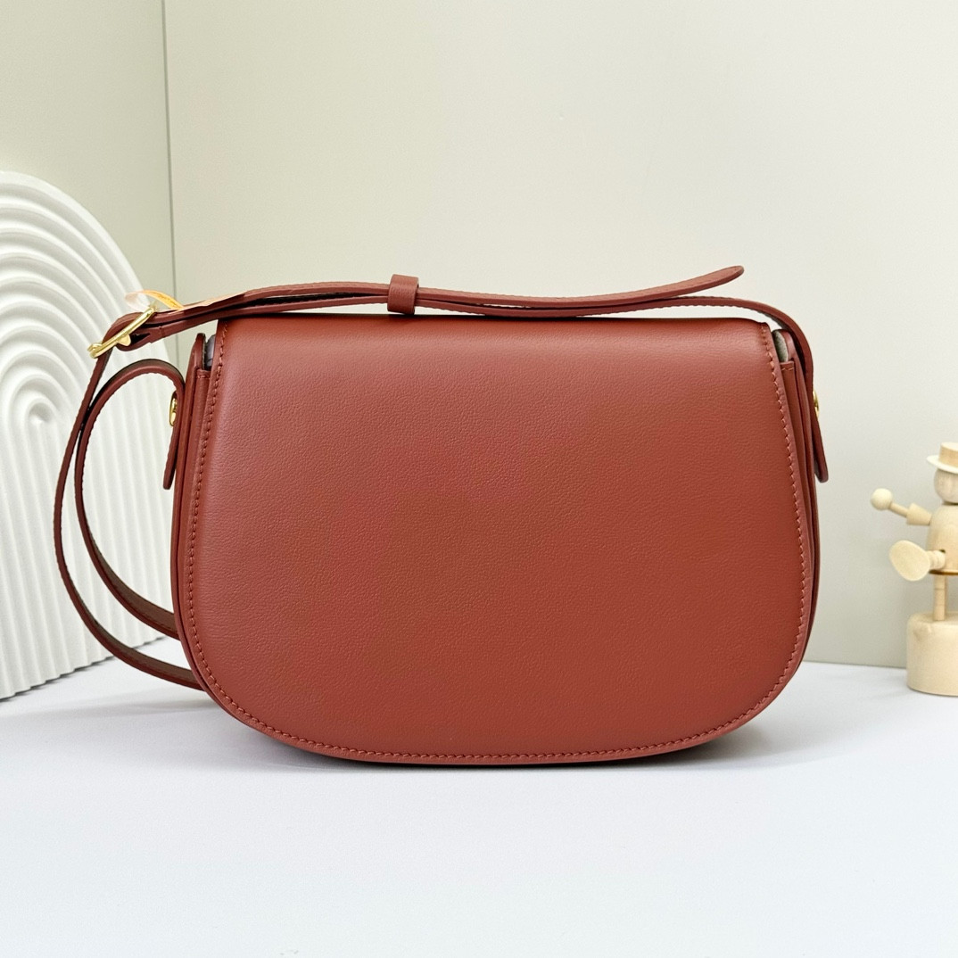 Loro Piana Small Ghiera Bag 23x16x8 cm