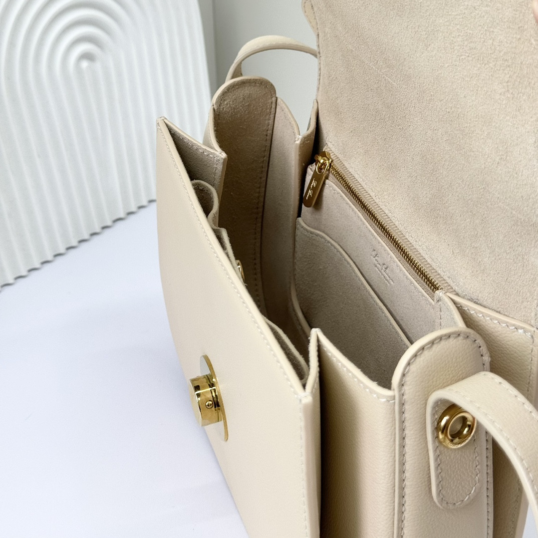 Loro Piana Small Ghiera Bag 23x16x8 cm