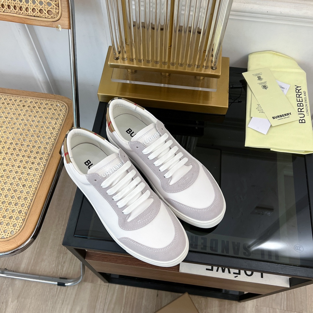 UA Burberry Sneakers