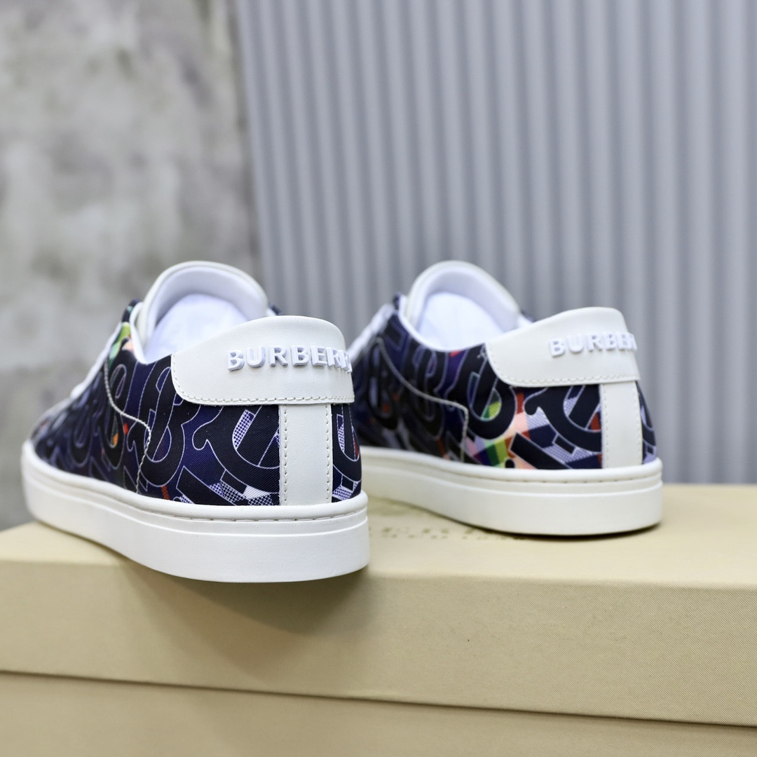 UA Burberry Sneakers
