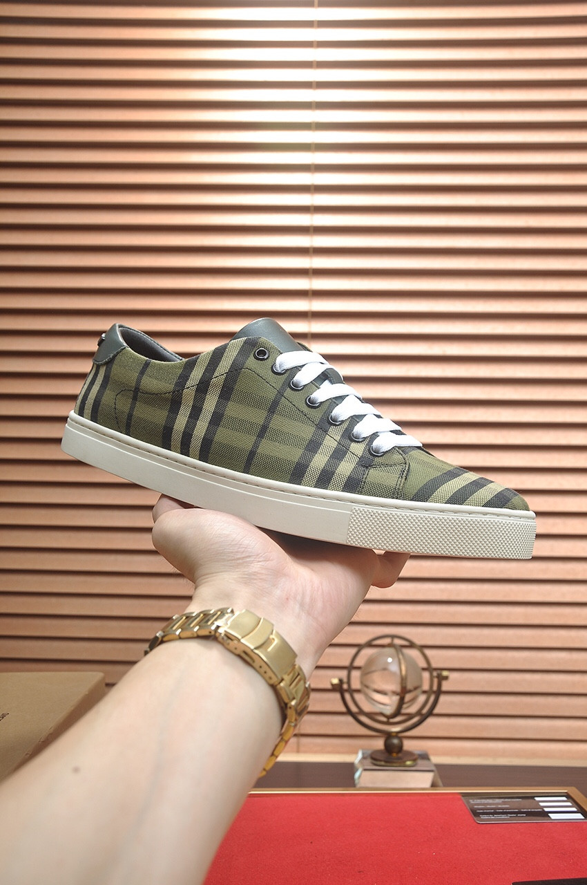 UA Burberry Check Sneakers