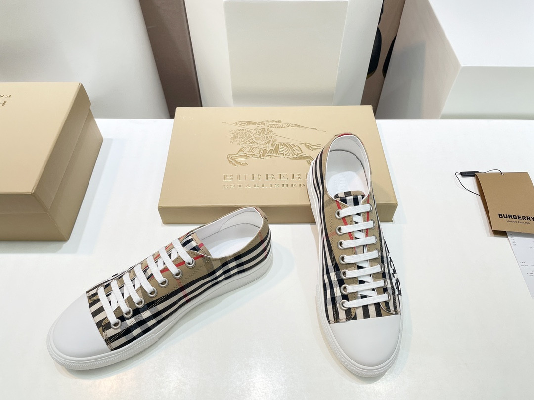 UA Burberry Check Sneakers