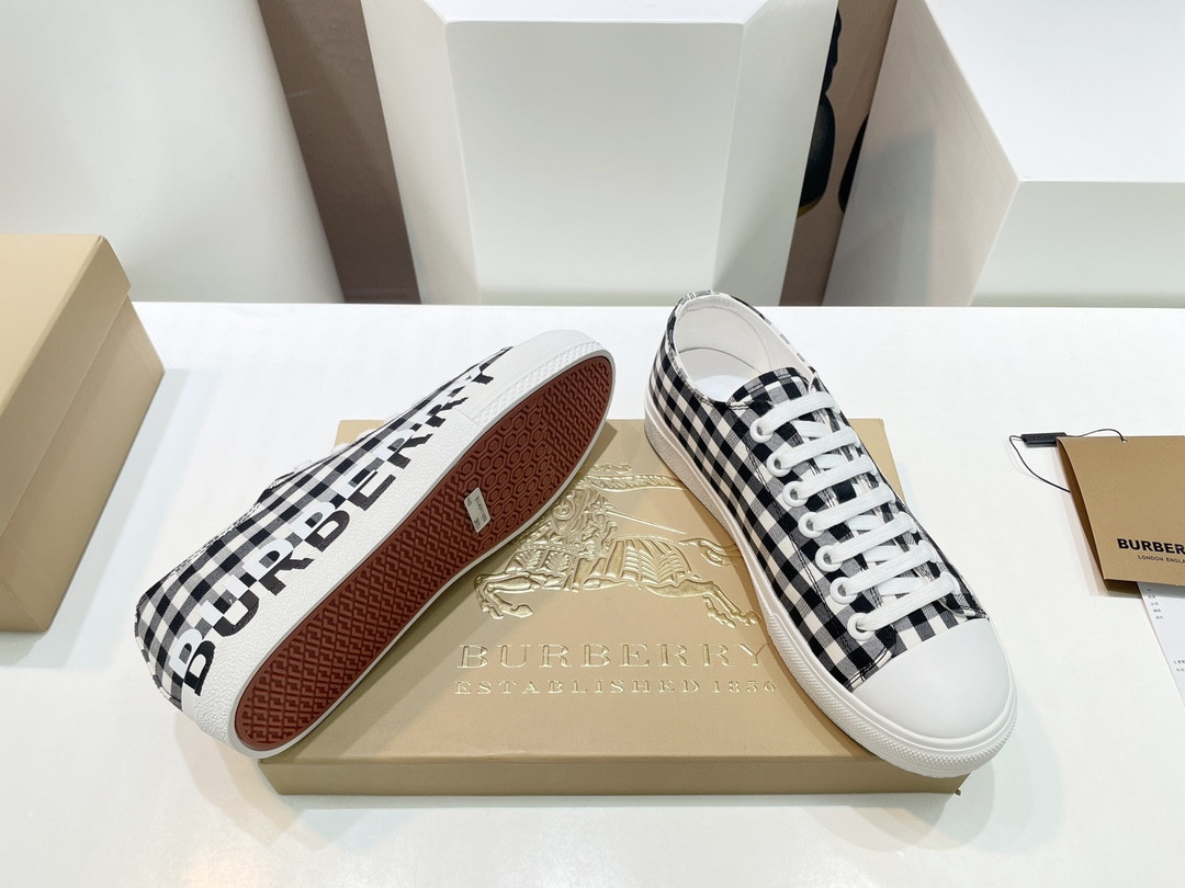 UA Burberry Check Sneakers