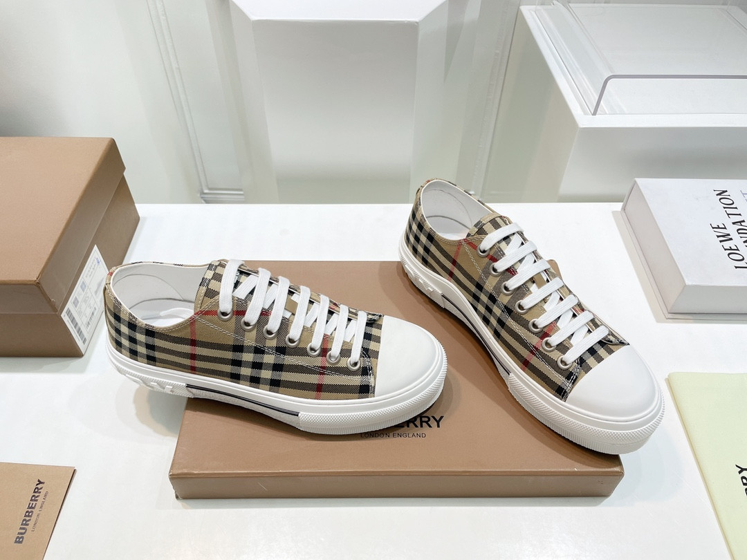 UA Burberry Check Sneakers