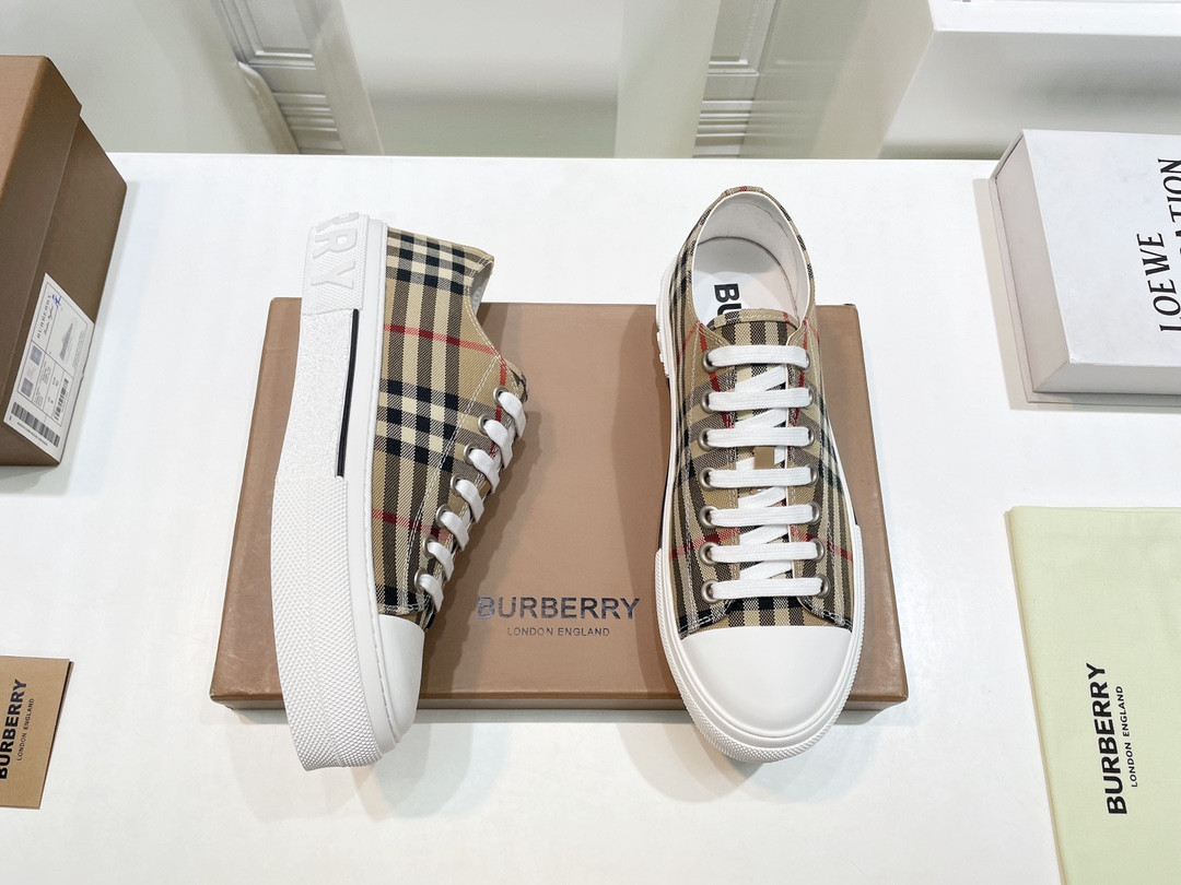UA Burberry Check Sneakers