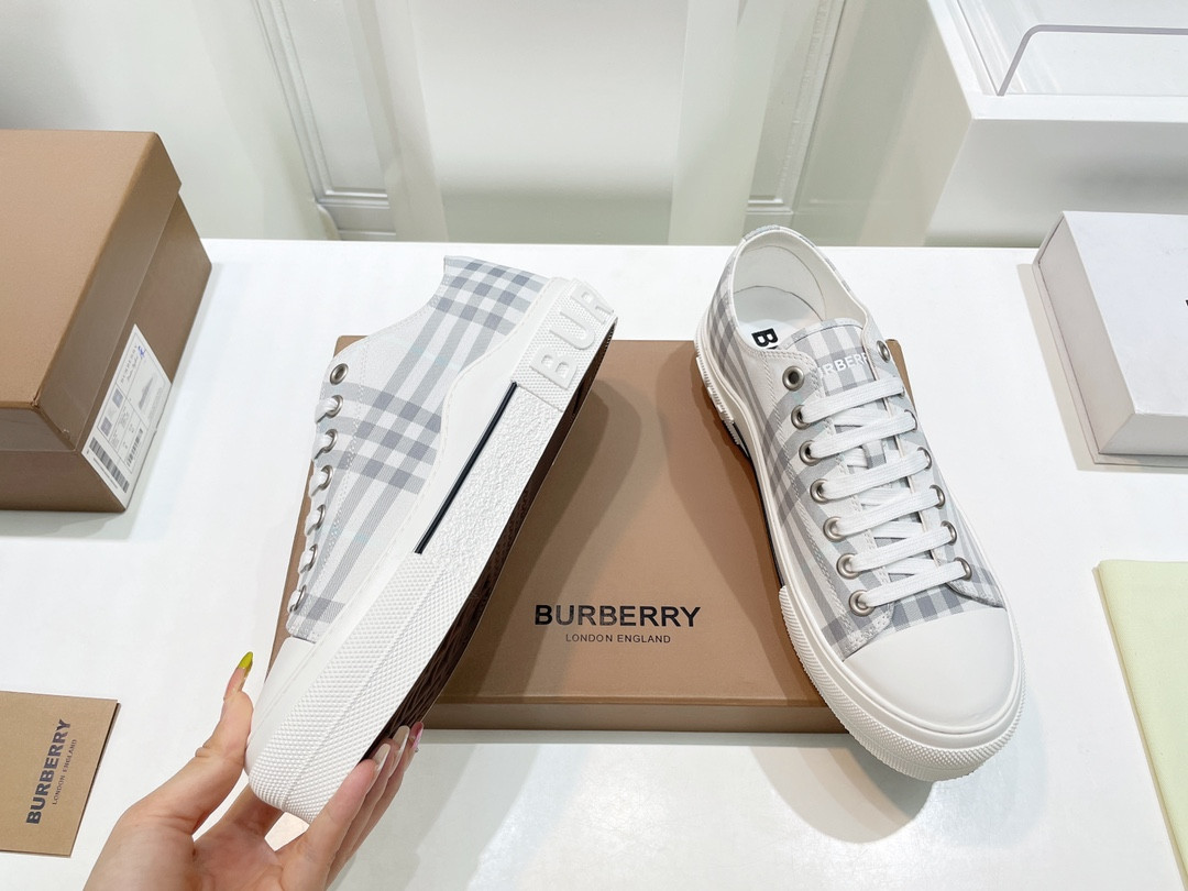 UA Burberry Check Sneakers