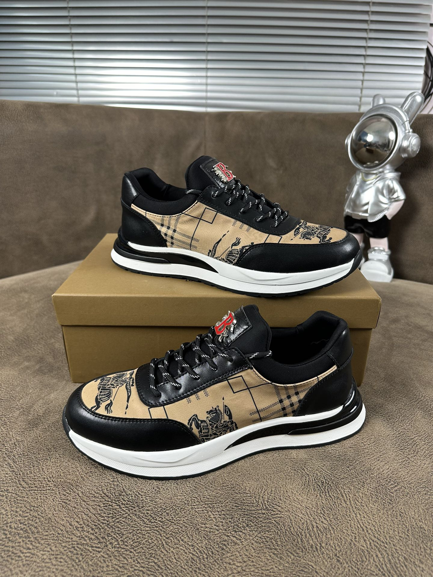 UA Burberry Sneakers