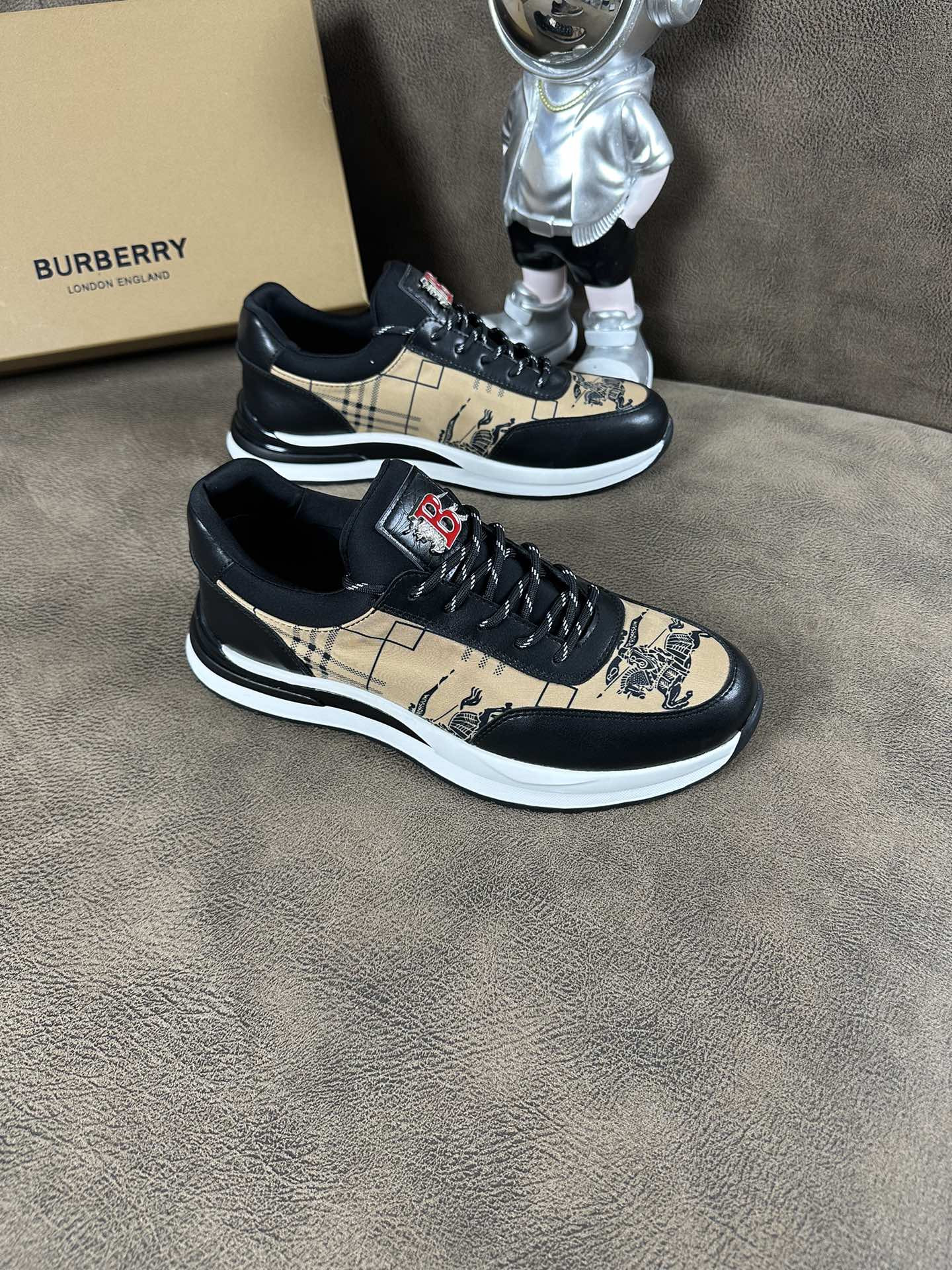 UA Burberry Sneakers
