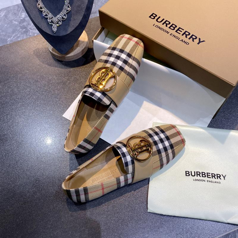 UA Burberry Check Loafers