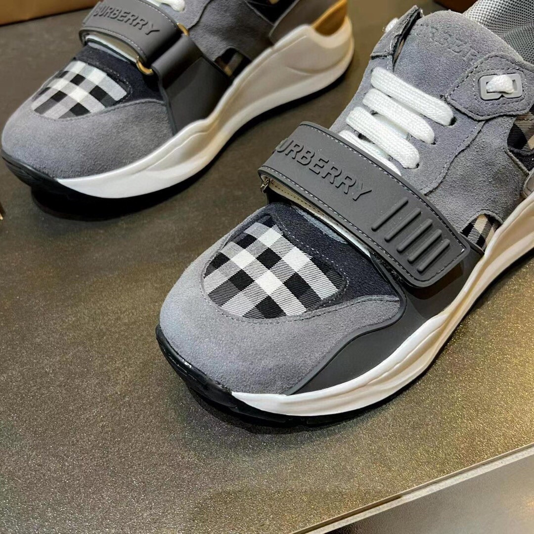 UA Burberry Sneakers