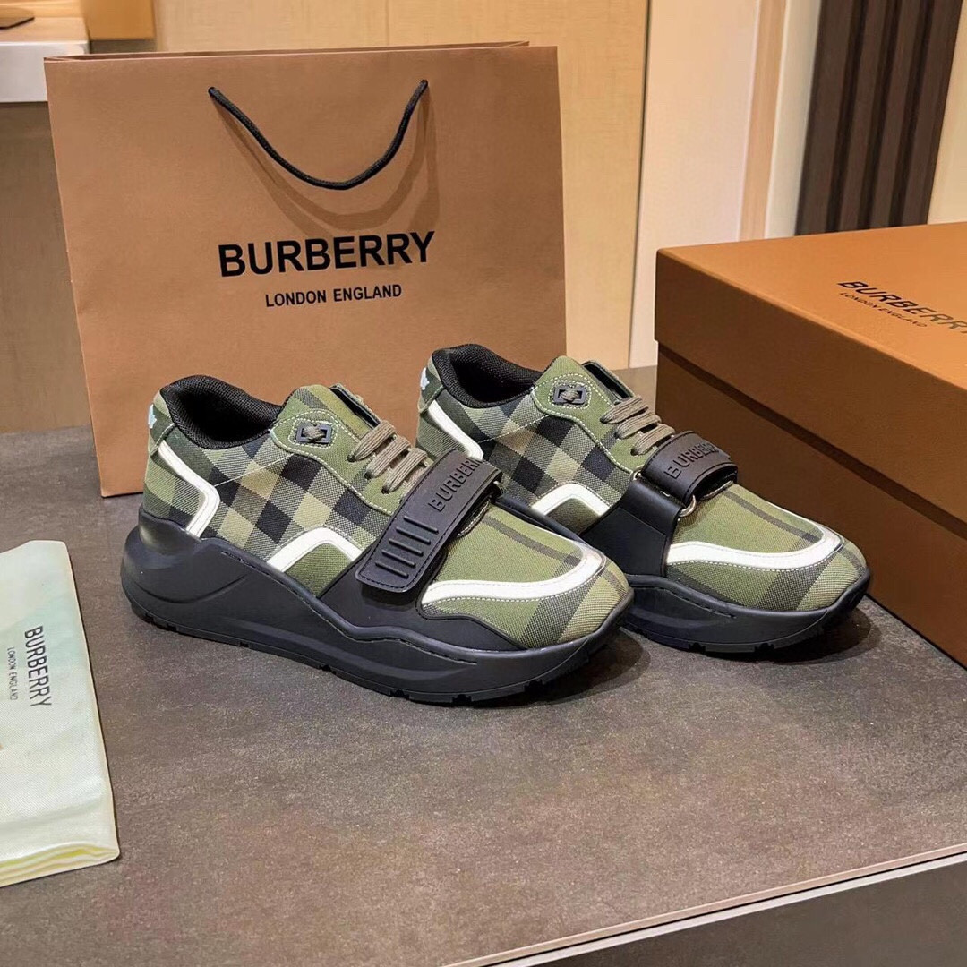 UA Burberry Sneakers