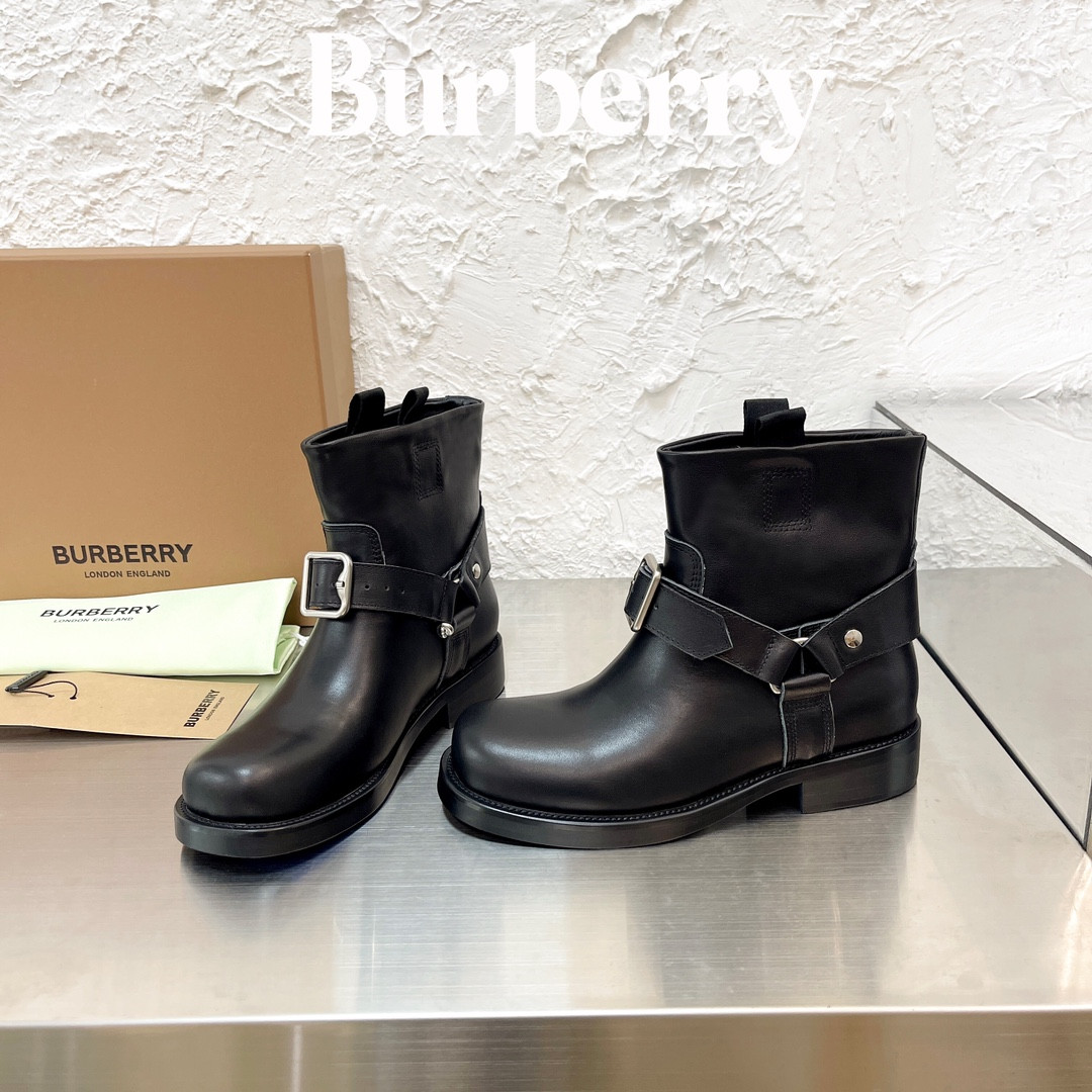 UA Burberry Boots
