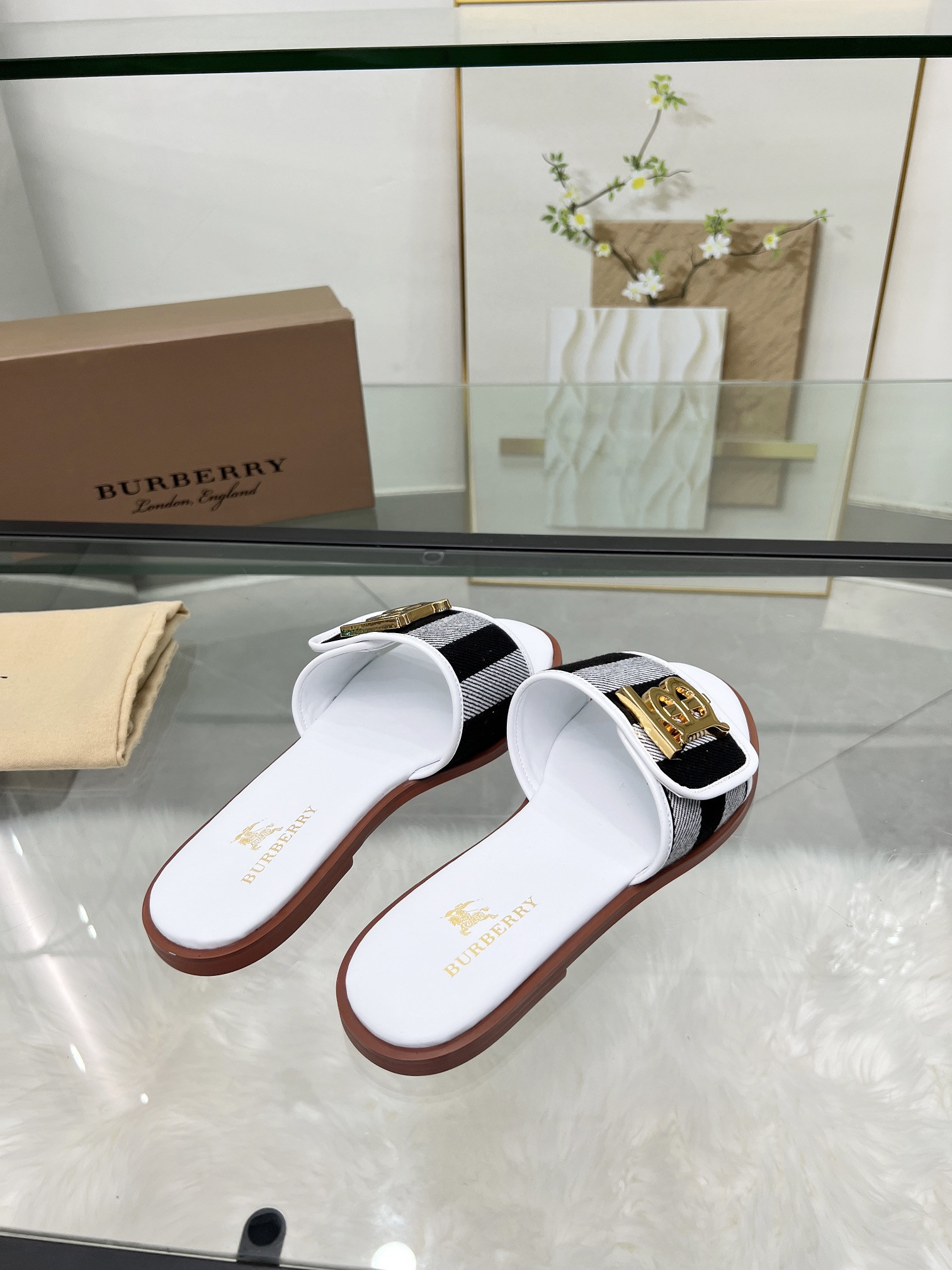 UA Burberry Slides