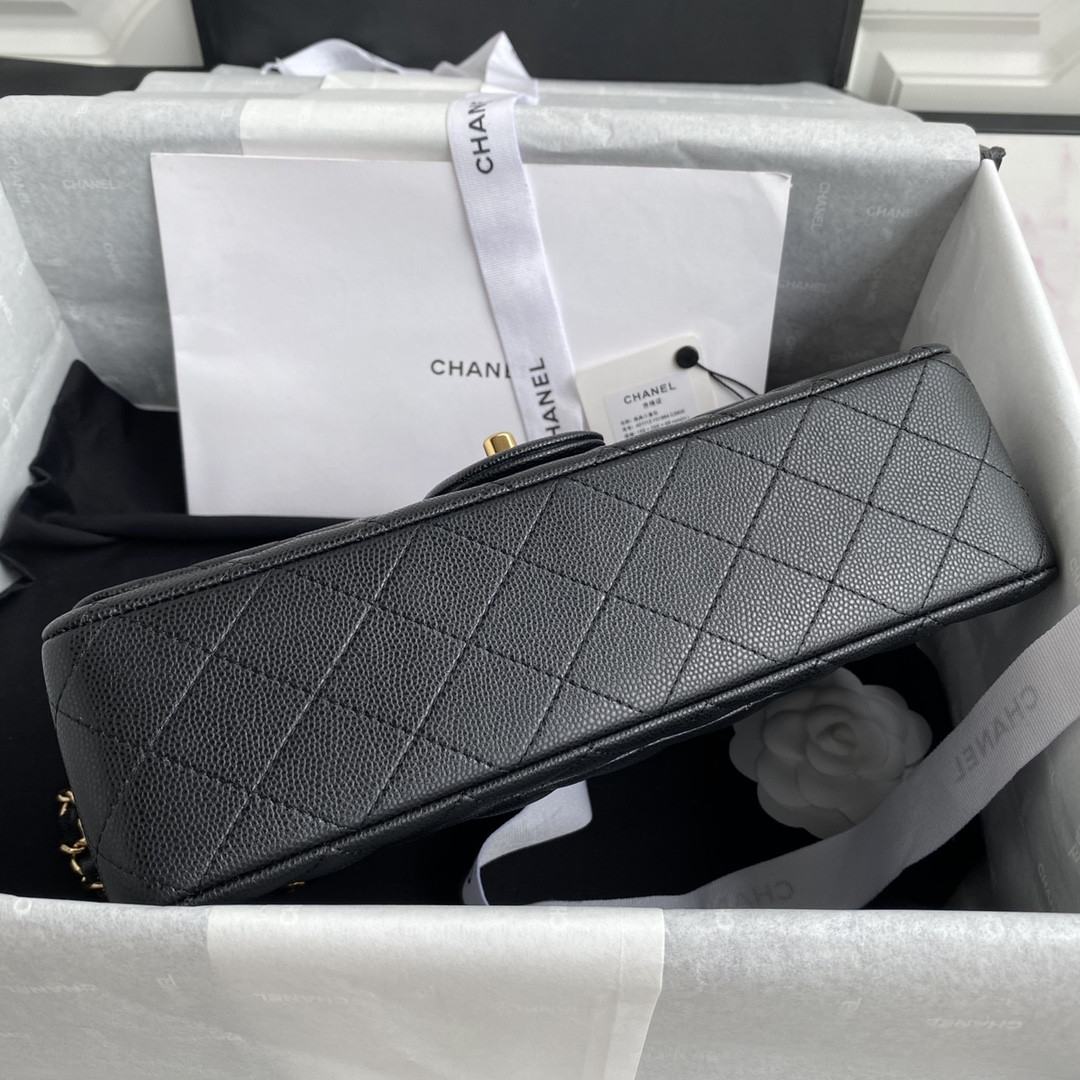 Chanel Classic Flap Bag 15.5×25.5×6.5cm