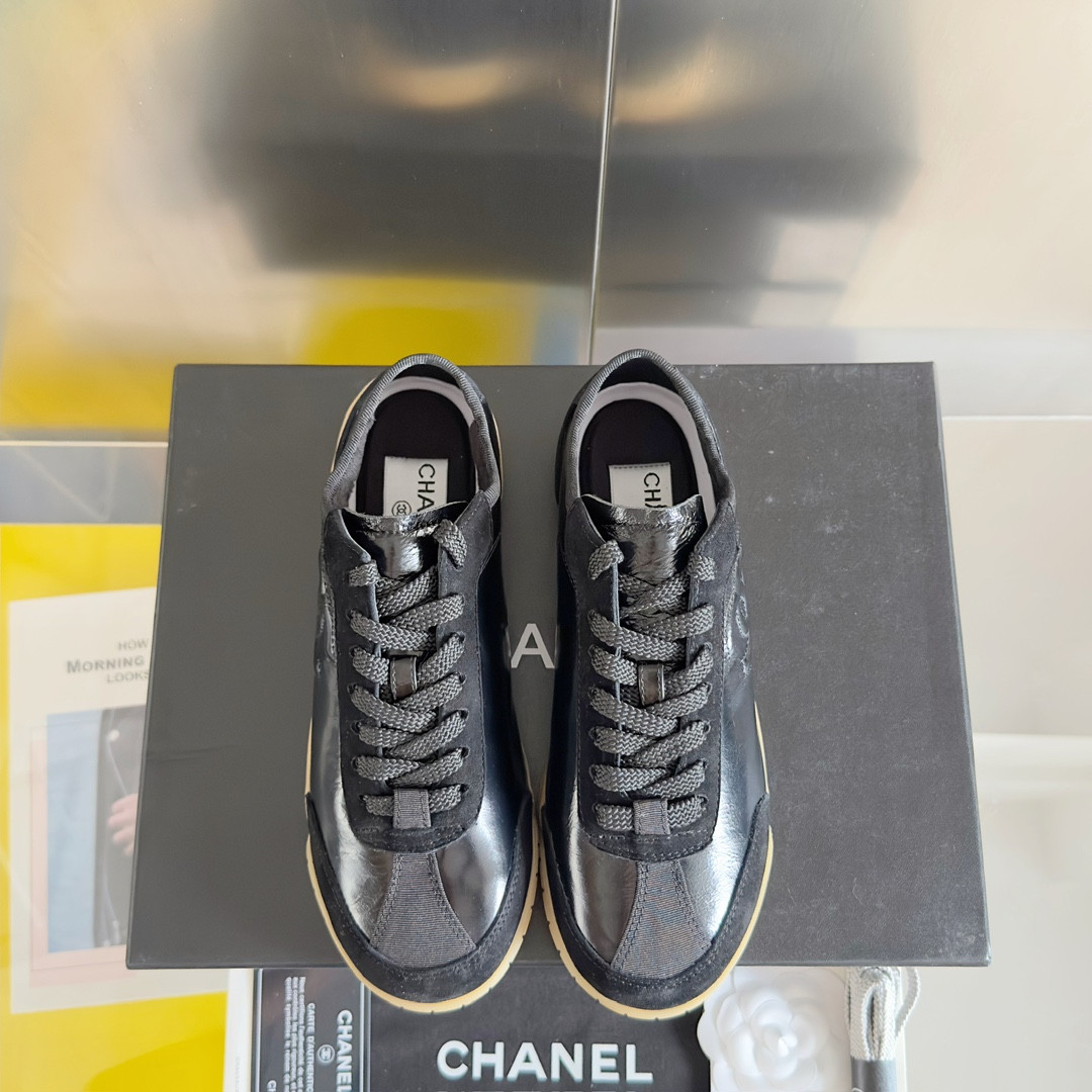 UA CHANEL SNEAKER
