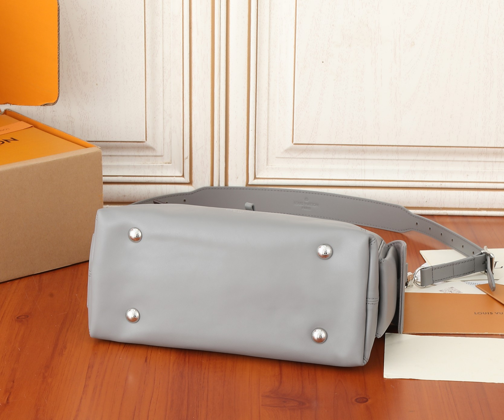 LV CarryAll Cargo M12579 33.5x23x15CM