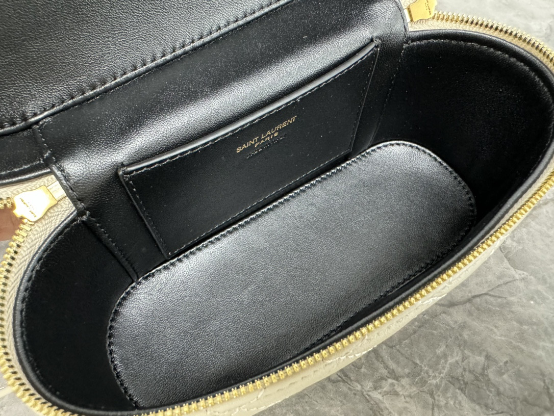YSL GABY VANITY BAG IN LAMBSKIN 18 X 11 X 6.5 CM