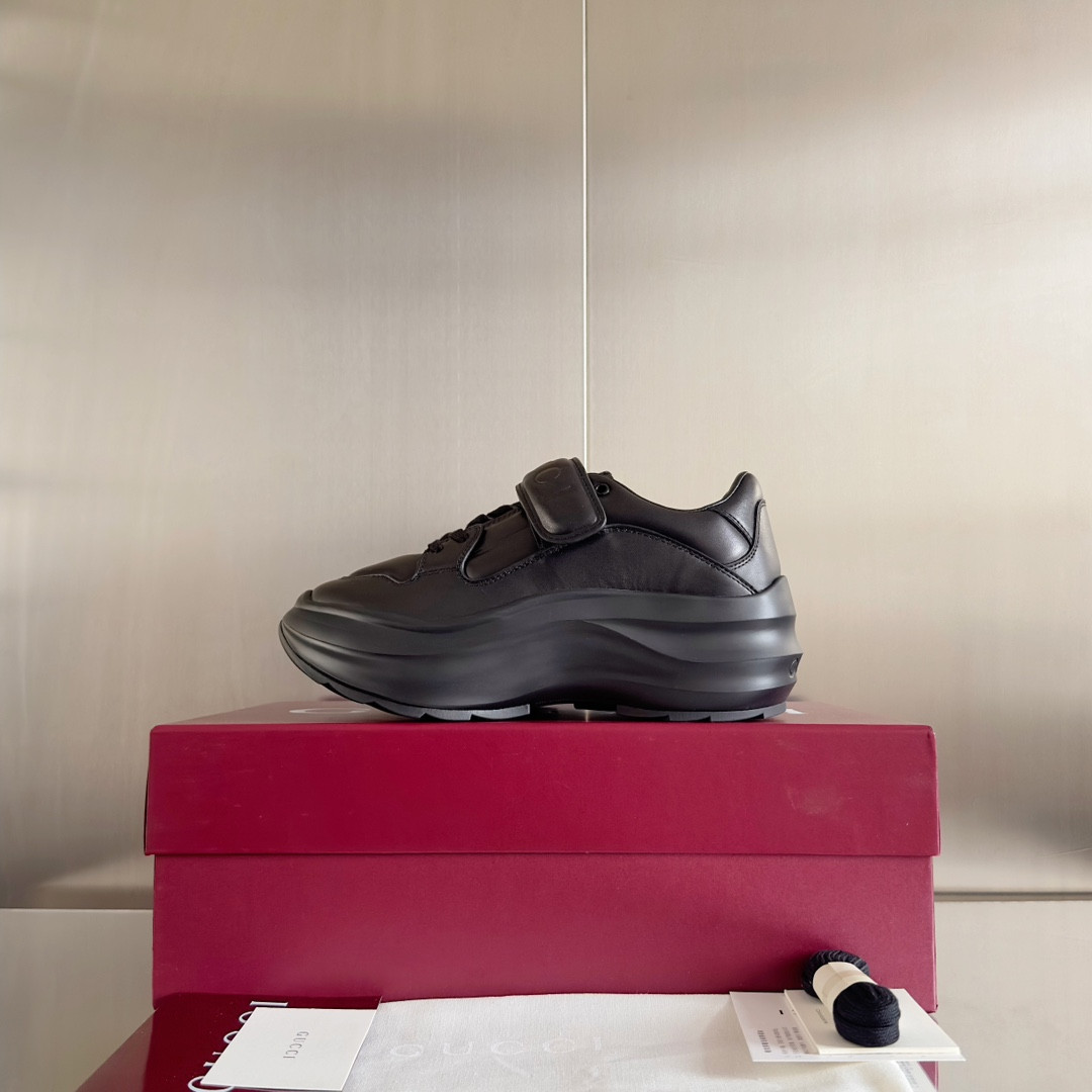 UA GUCCI Wave wedge sneaker