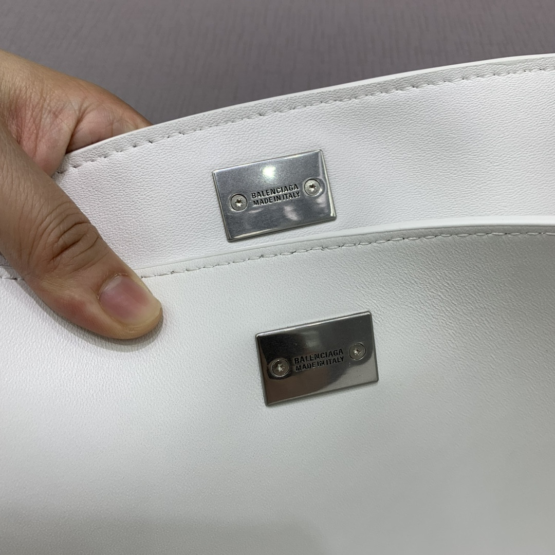 Balenciaga Rodeo Medium 35x23.3x10.9cm