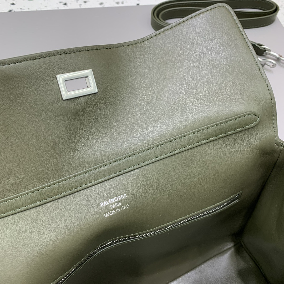 Balenciaga Rodeo Medium 35x23.3x10.9cm