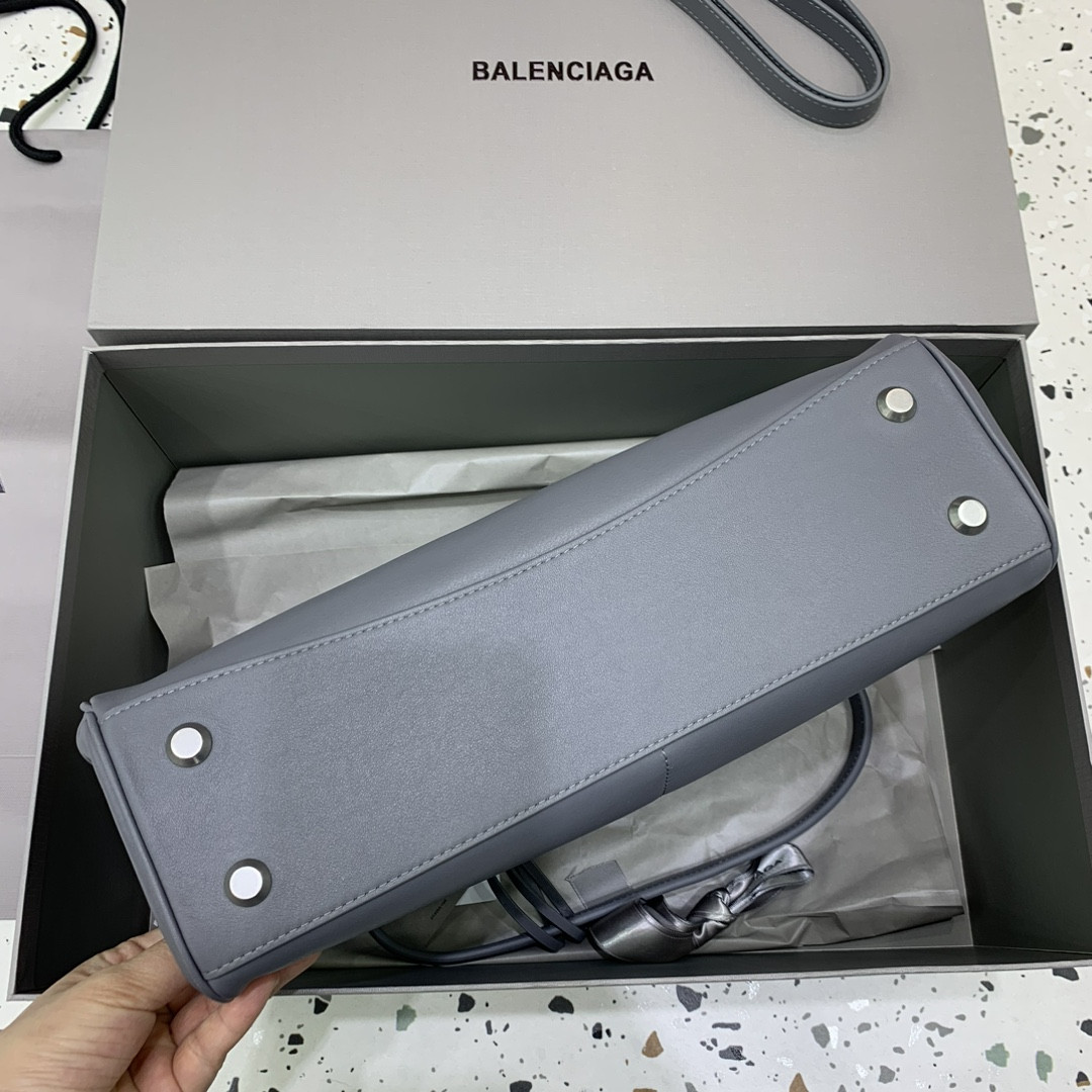 Balenciaga Rodeo Medium 35x23.3x10.9cm