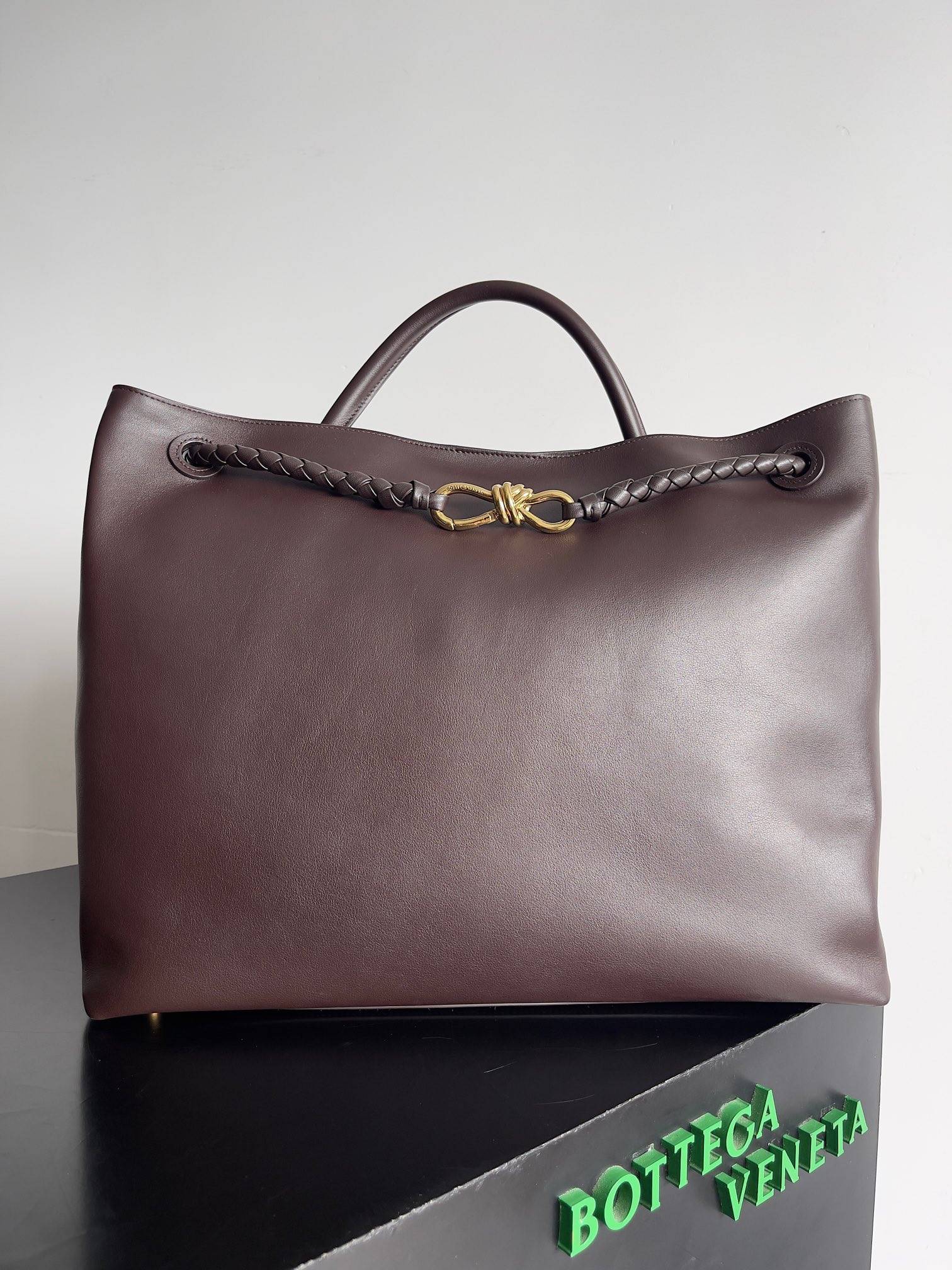 Bottega Veneta Large Andiamo 42x18x35cm