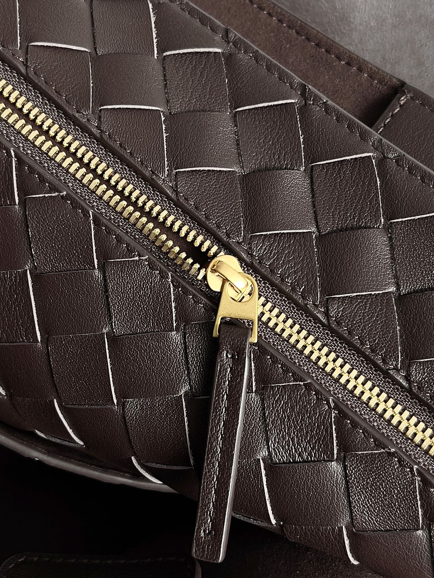 Bottega Veneta Large Andiamo 42x18x35cm