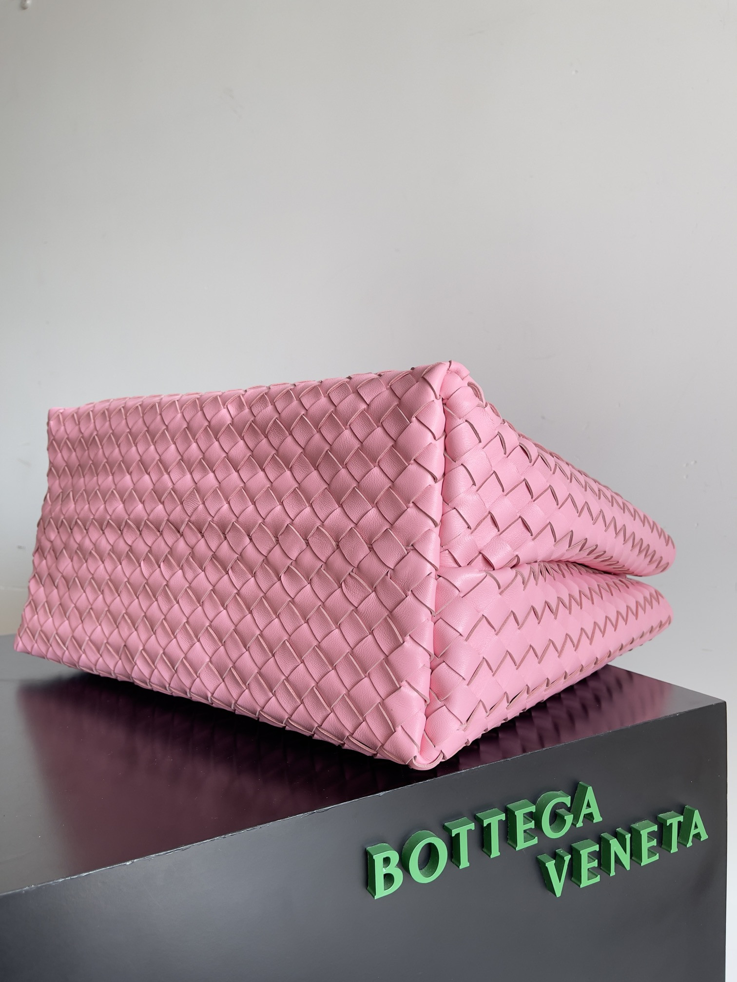 Bottega Veneta Large Andiamo 42x18x35cm