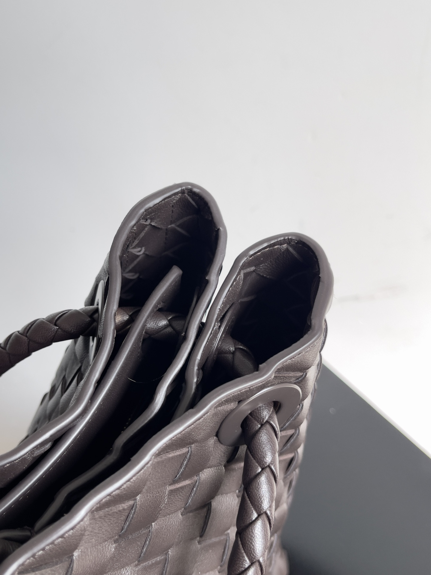 Bottega Veneta Large Andiamo 42x18x35cm