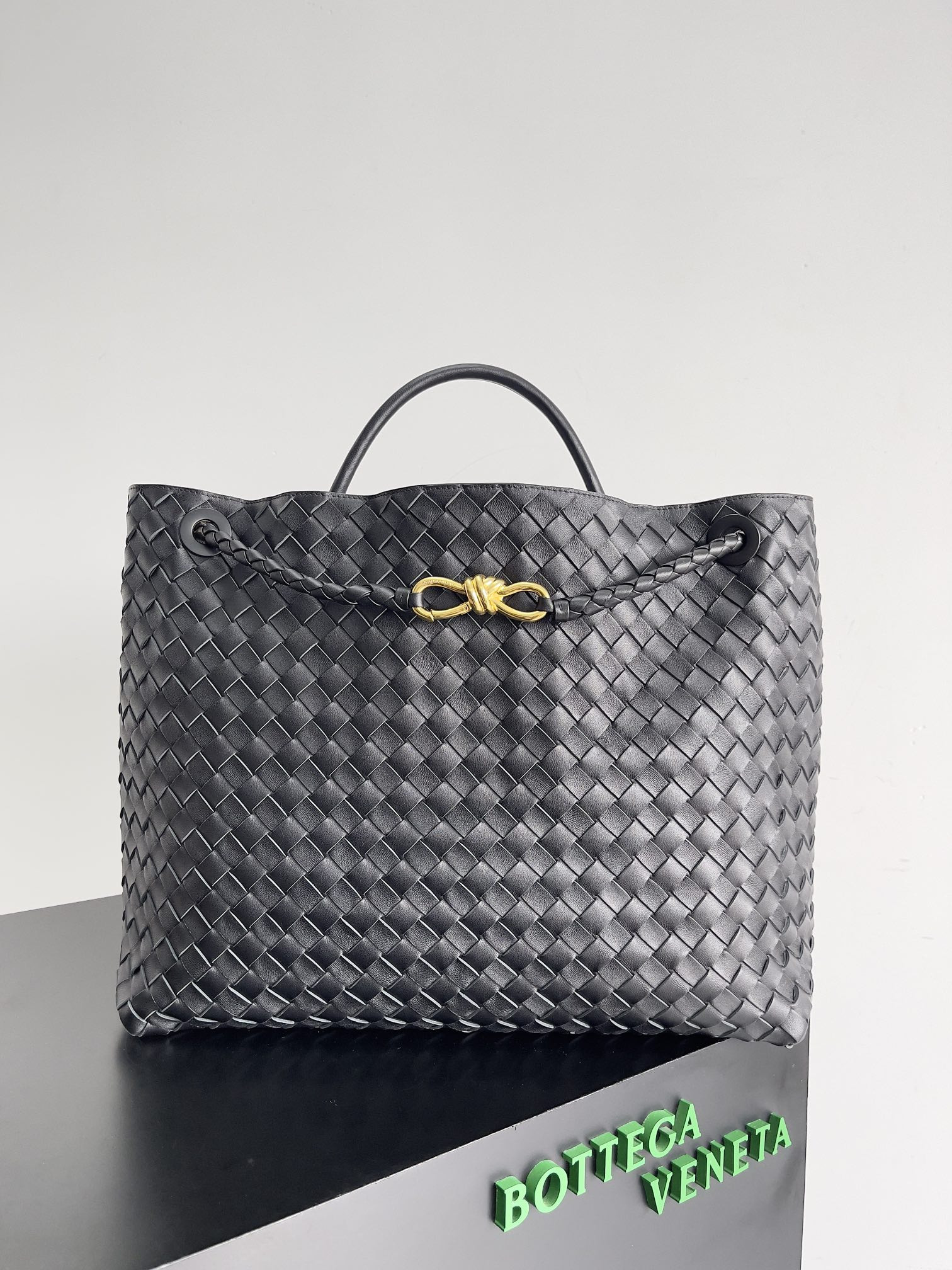 Bottega Veneta Large Andiamo 42x18x35cm