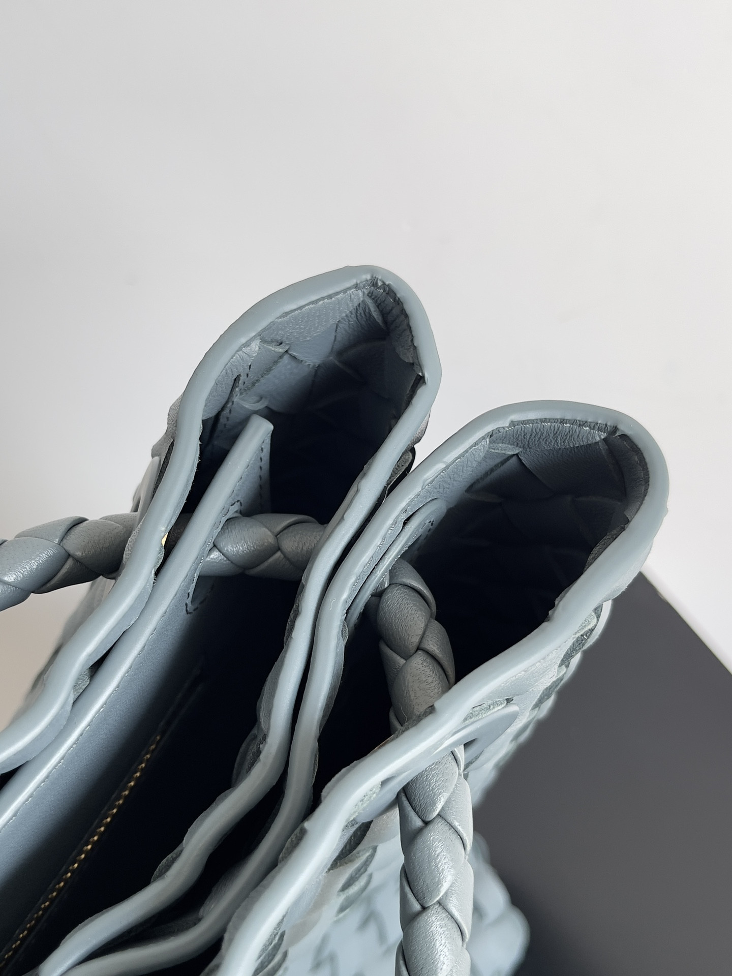 Bottega Veneta Large Andiamo 42x18x35cm