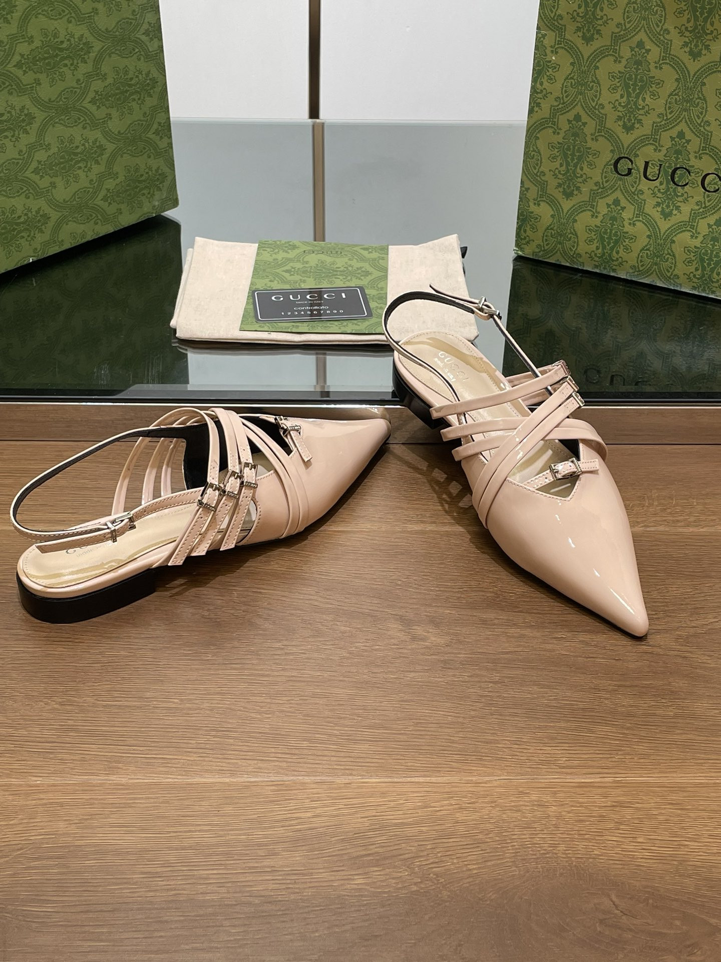 UA GUCCI Strappy Ballet Flat