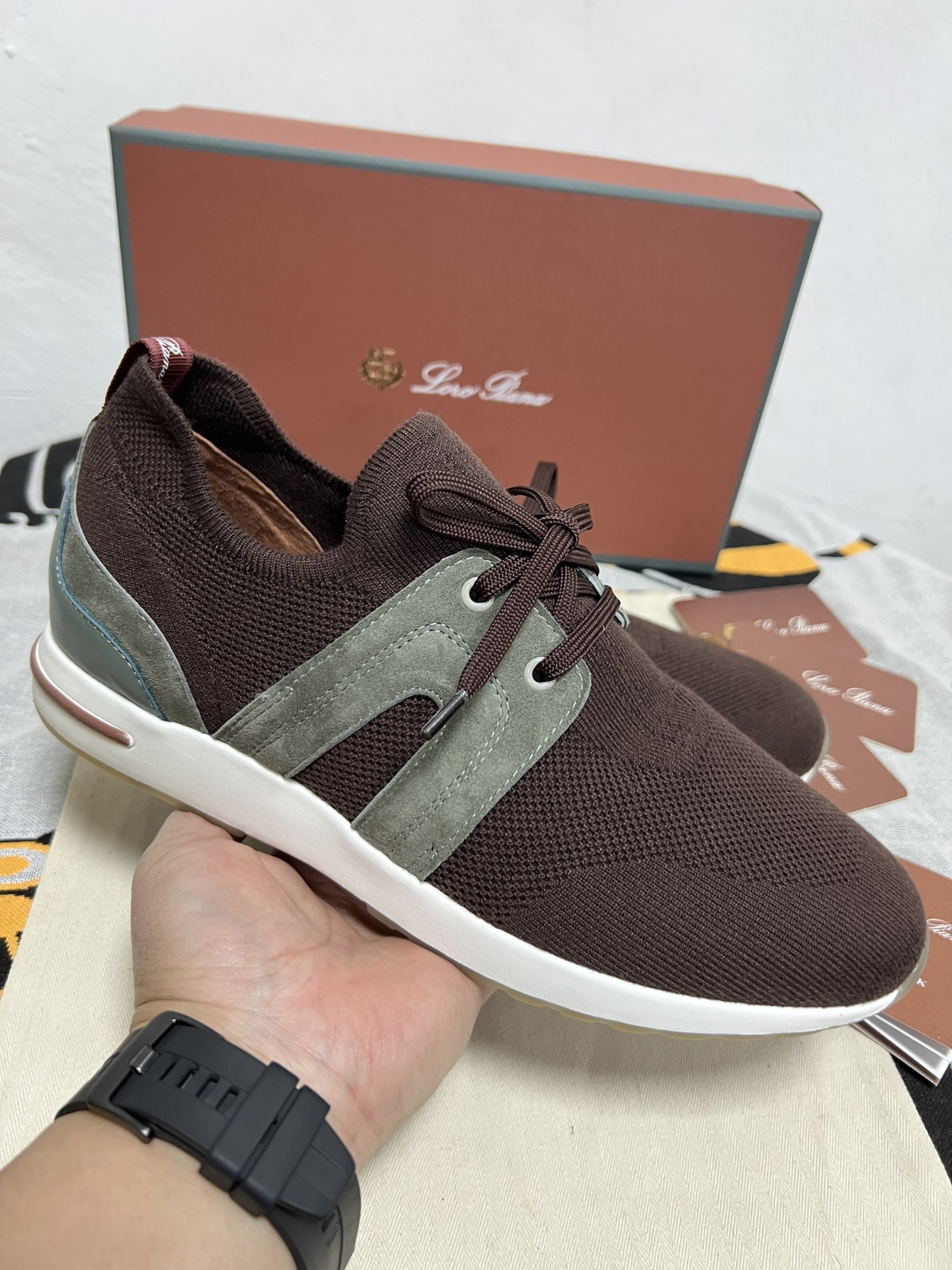 UA Loro Piana 360 LP Flexy Walk Sneaker