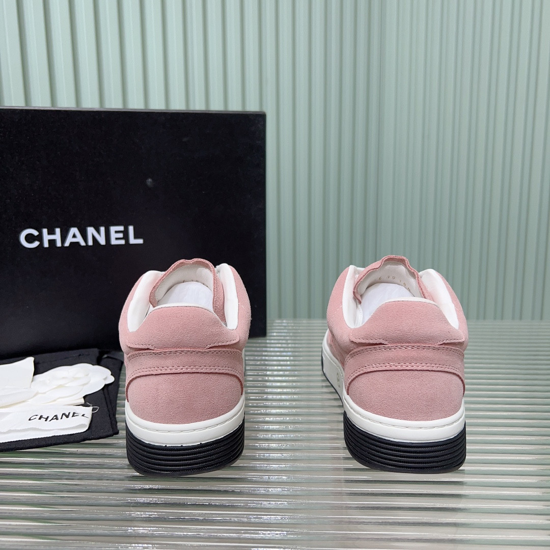 UA CHANEL SNEAKER
