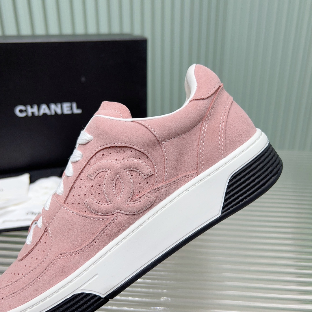 UA CHANEL SNEAKER