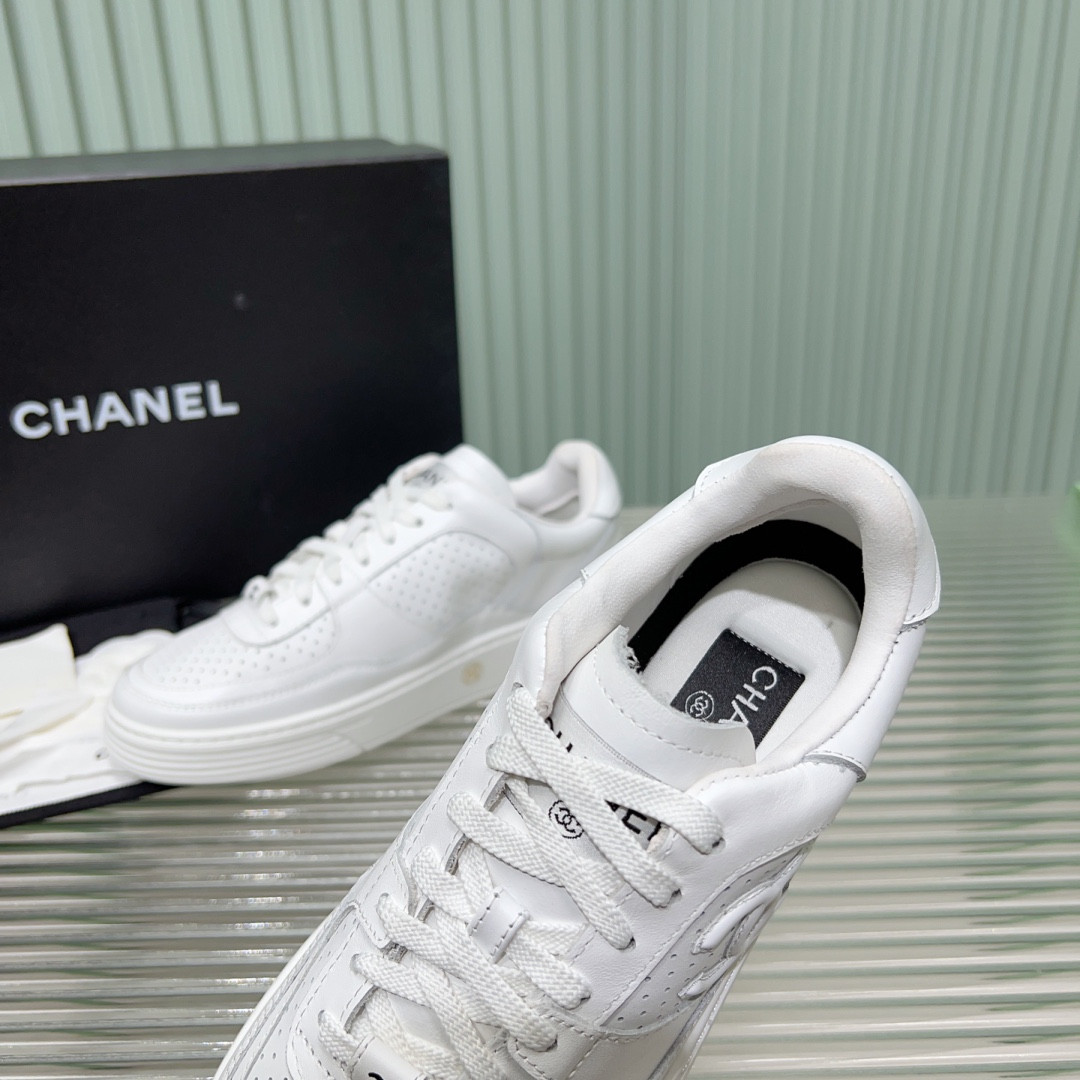 UA CHANEL SNEAKER