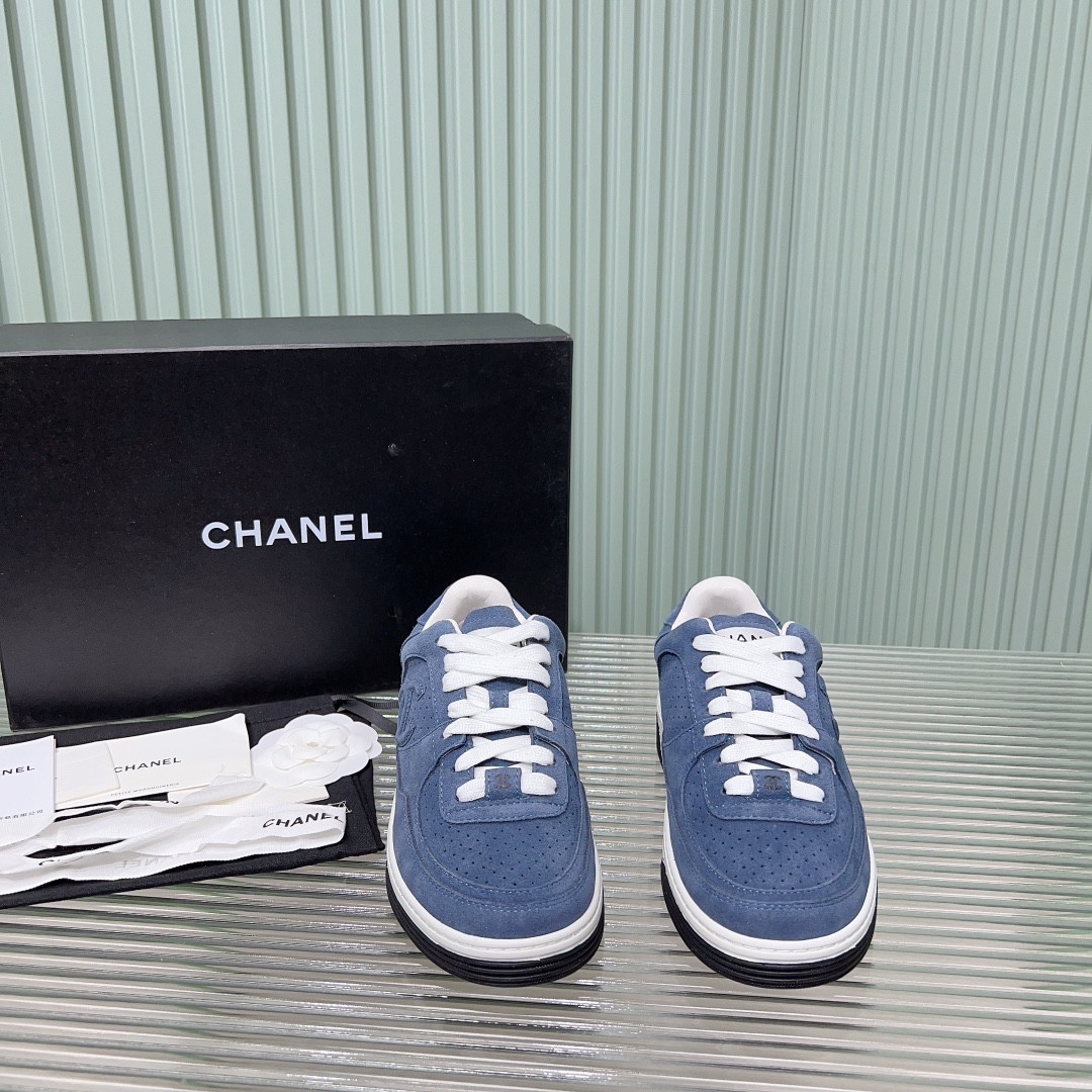 UA CHANEL SNEAKER