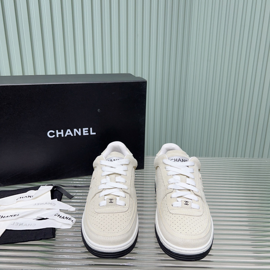 UA CHANEL SNEAKER