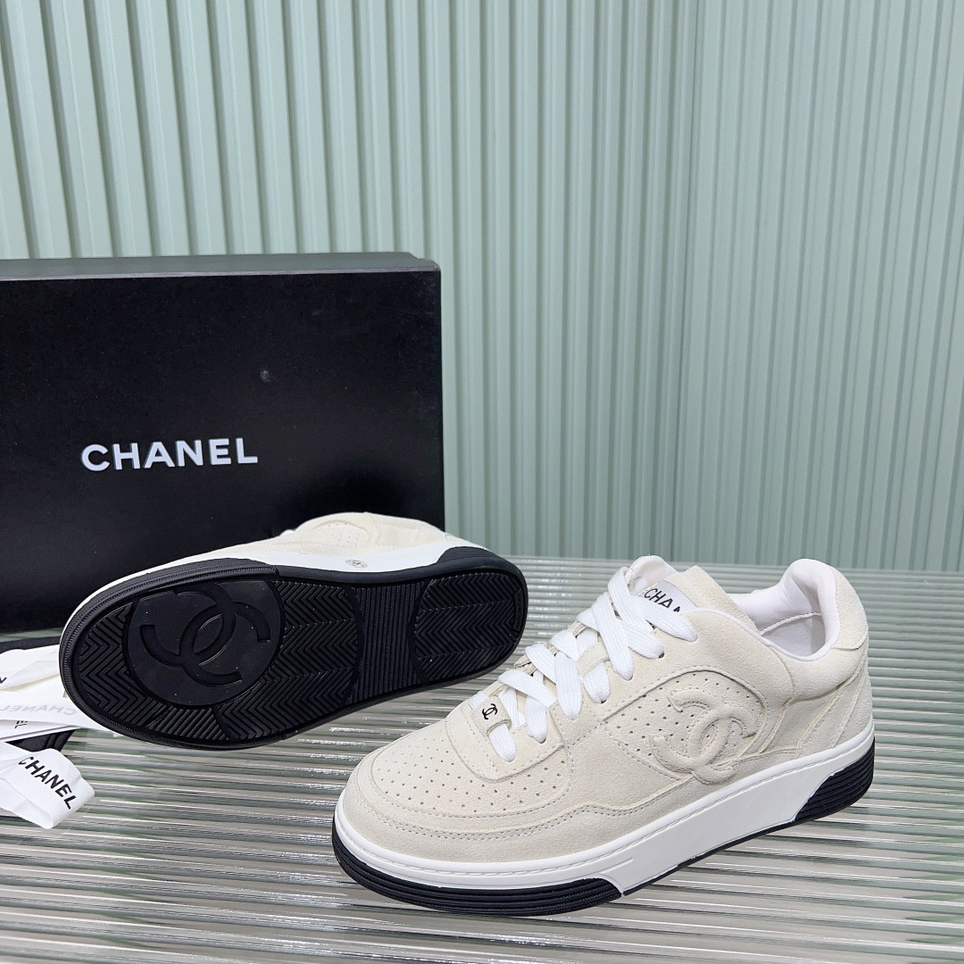 UA CHANEL SNEAKER