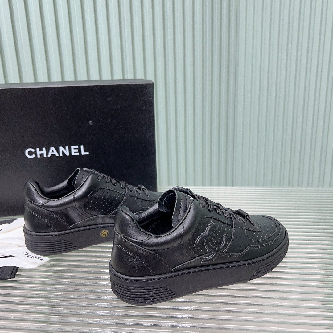 UA CHANEL SNEAKER