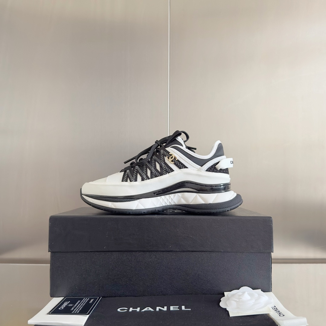 UA CHANEL SNEAKER