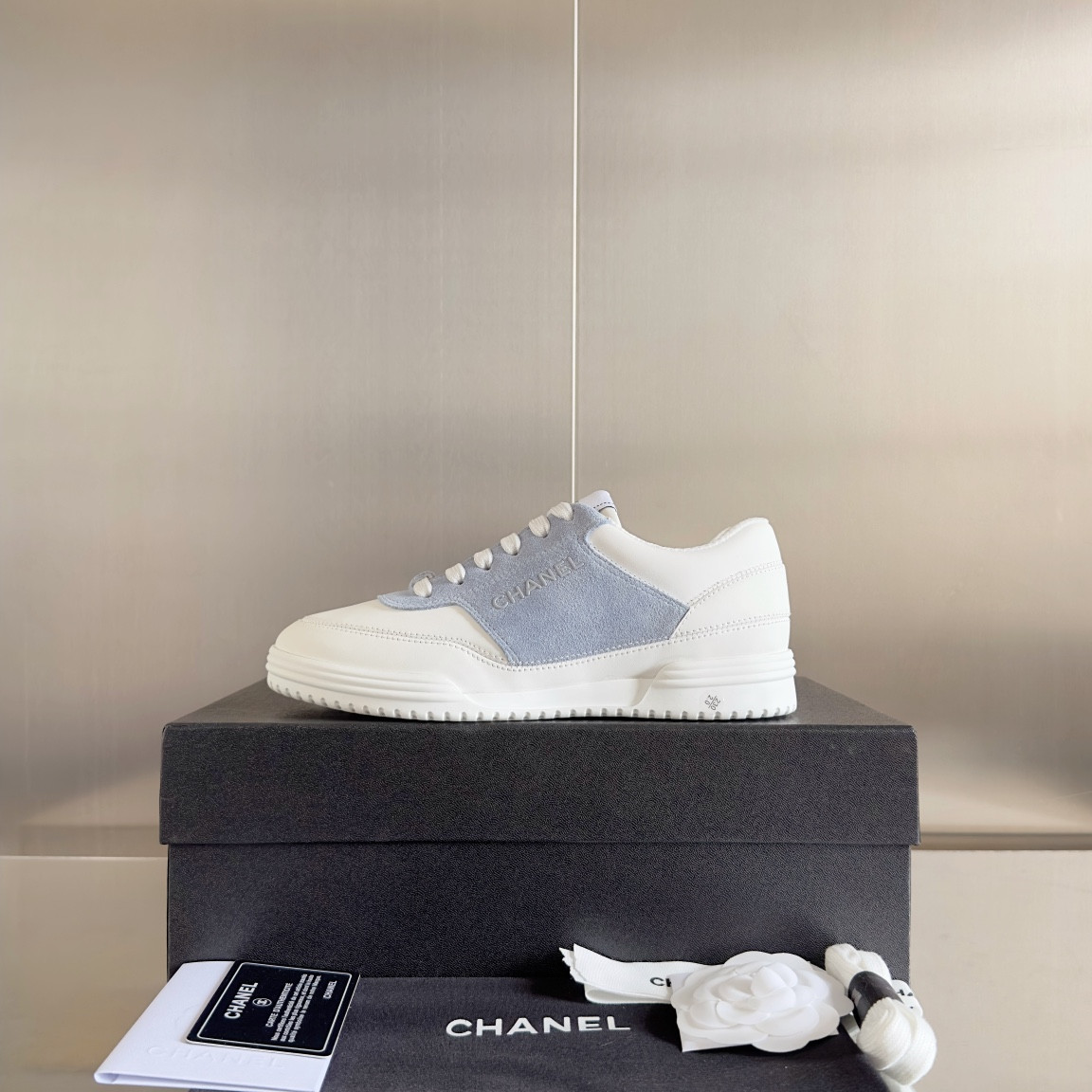 UA CHANEL SNEAKER